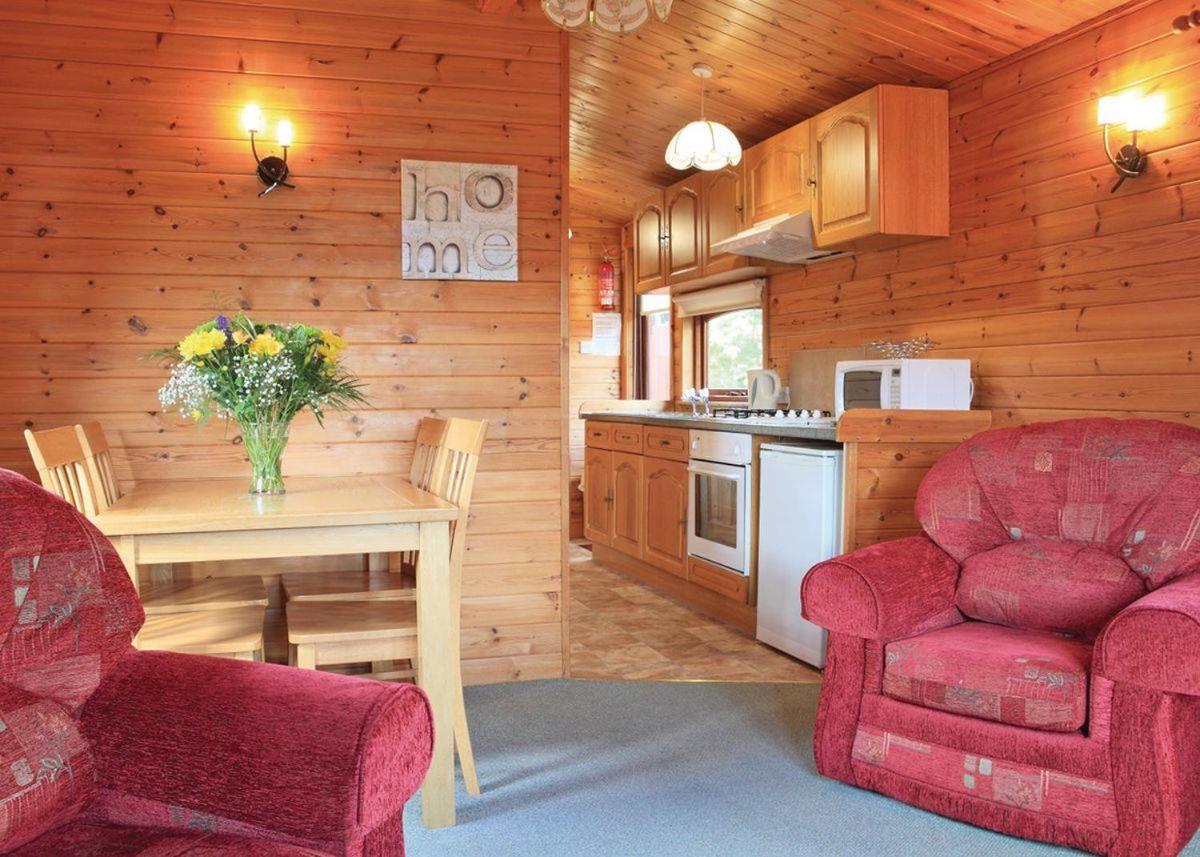 Ben Nevis Holiday Park Banavie Exteriör bild
